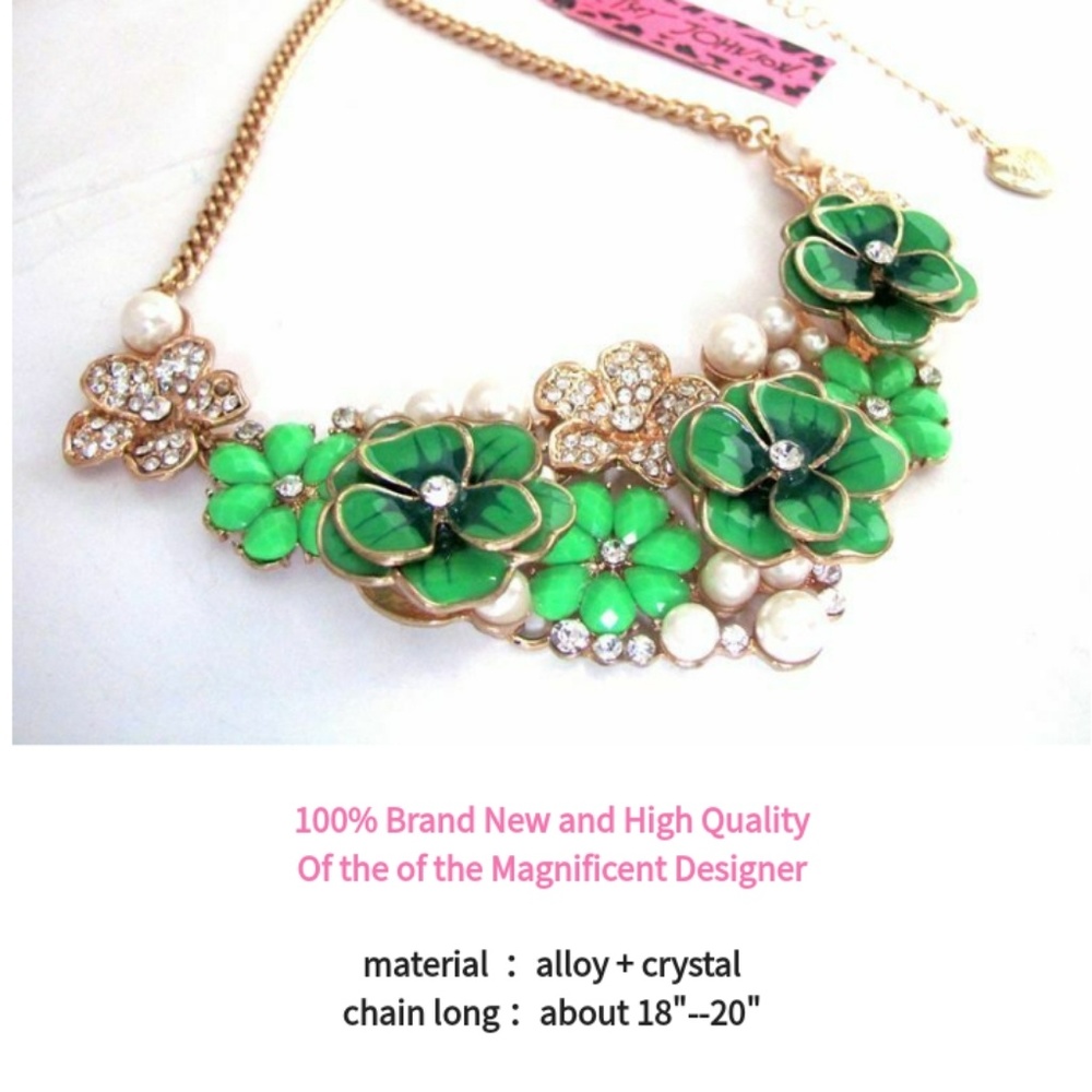 New green flowers necklace - Picture 4 of 8